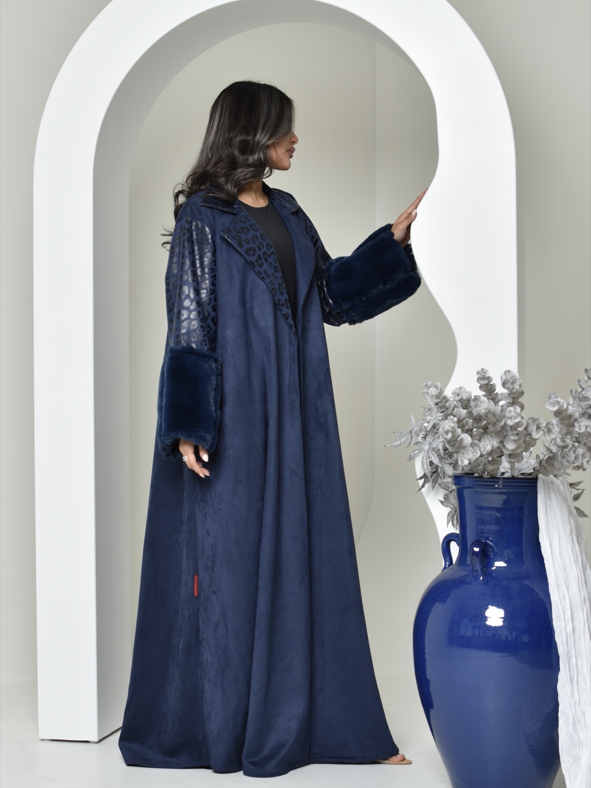 CUIR.LINES - Alternate View - Mnsaj