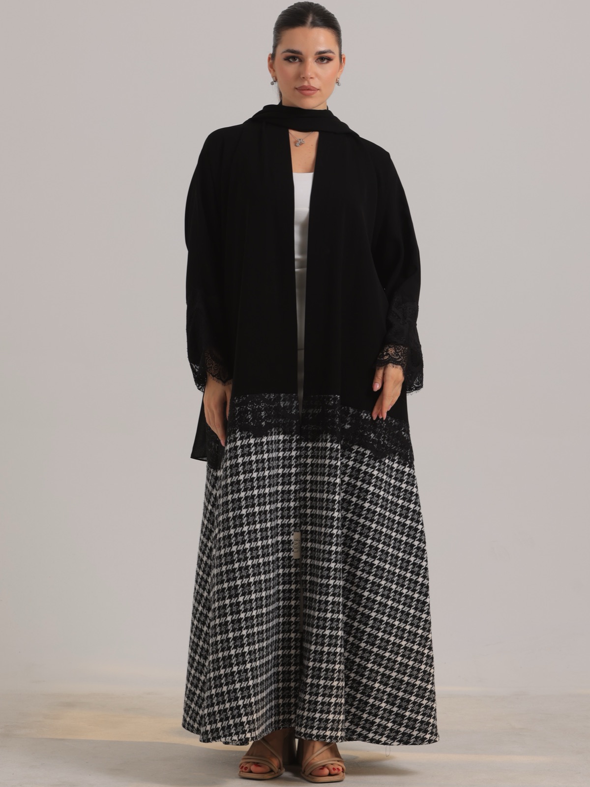 LEVE_COUTURE - Image 4 - Mnsaj