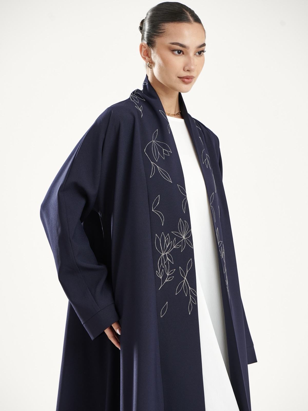 TAILORED.BYREEM - Mnsaj