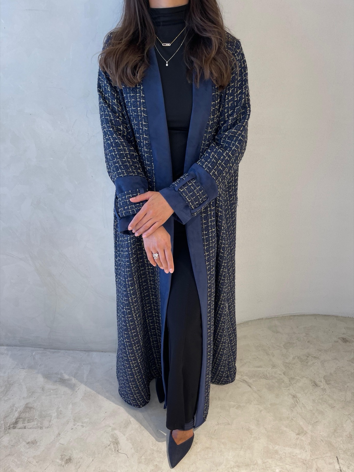 MANTLE.BH - Image 3 - Mnsaj