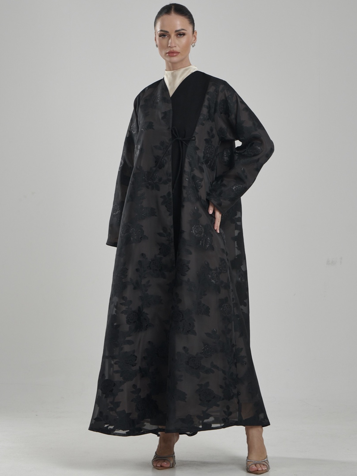 TAILORED.BYREEM - Image 4 - Mnsaj