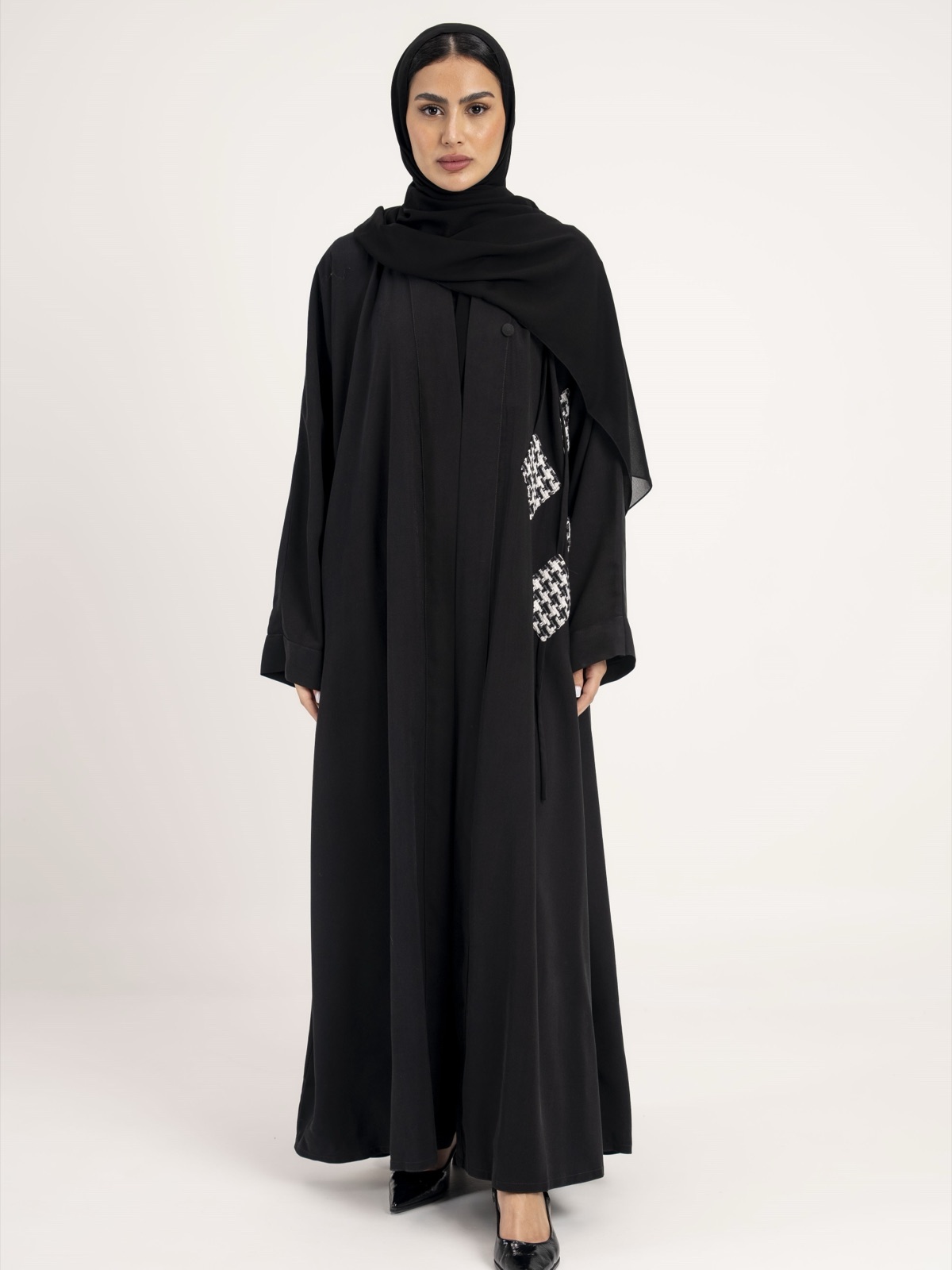 SHAIKHA.ALABDULKARIM - Mnsaj