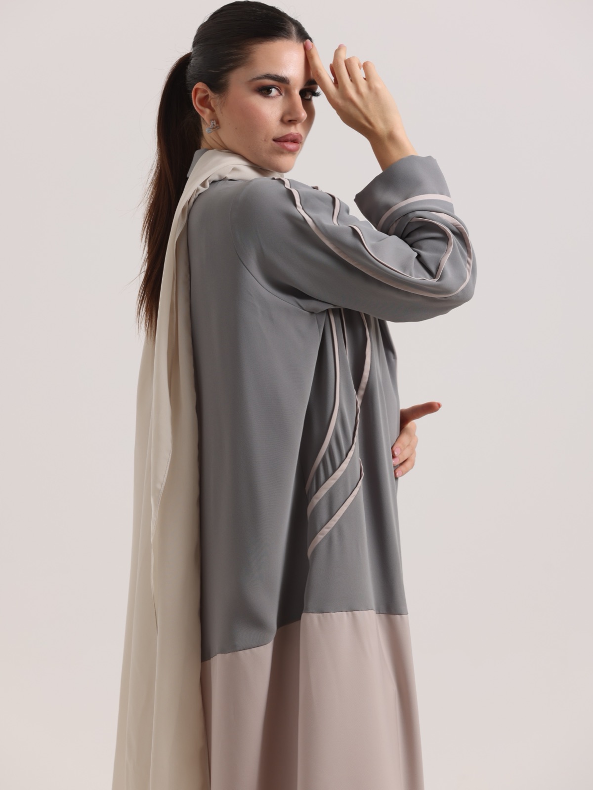 LEVE_COUTURE - Alternate View - Mnsaj