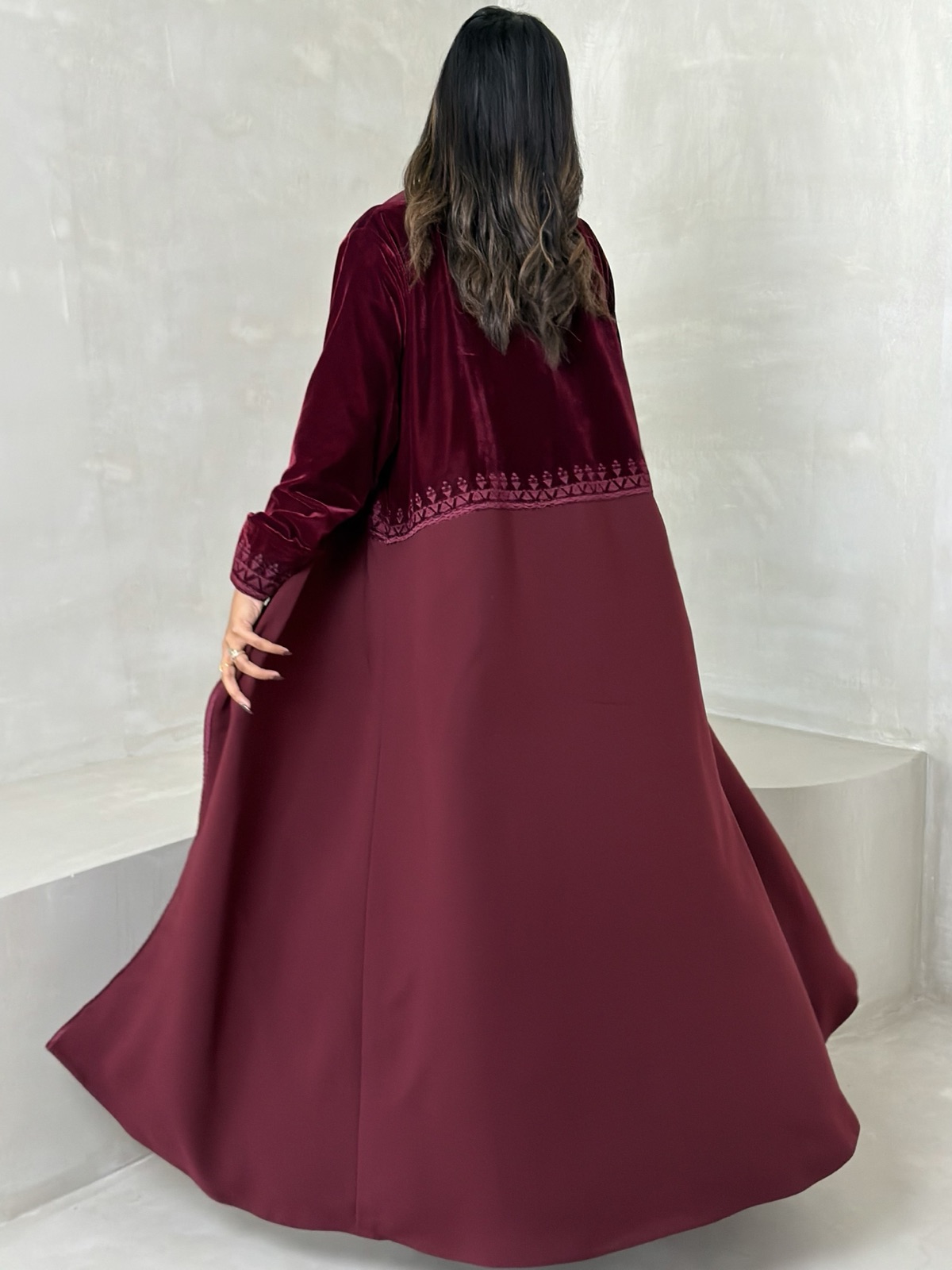 SIYAH_COUTURE - Alternate View - Mnsaj