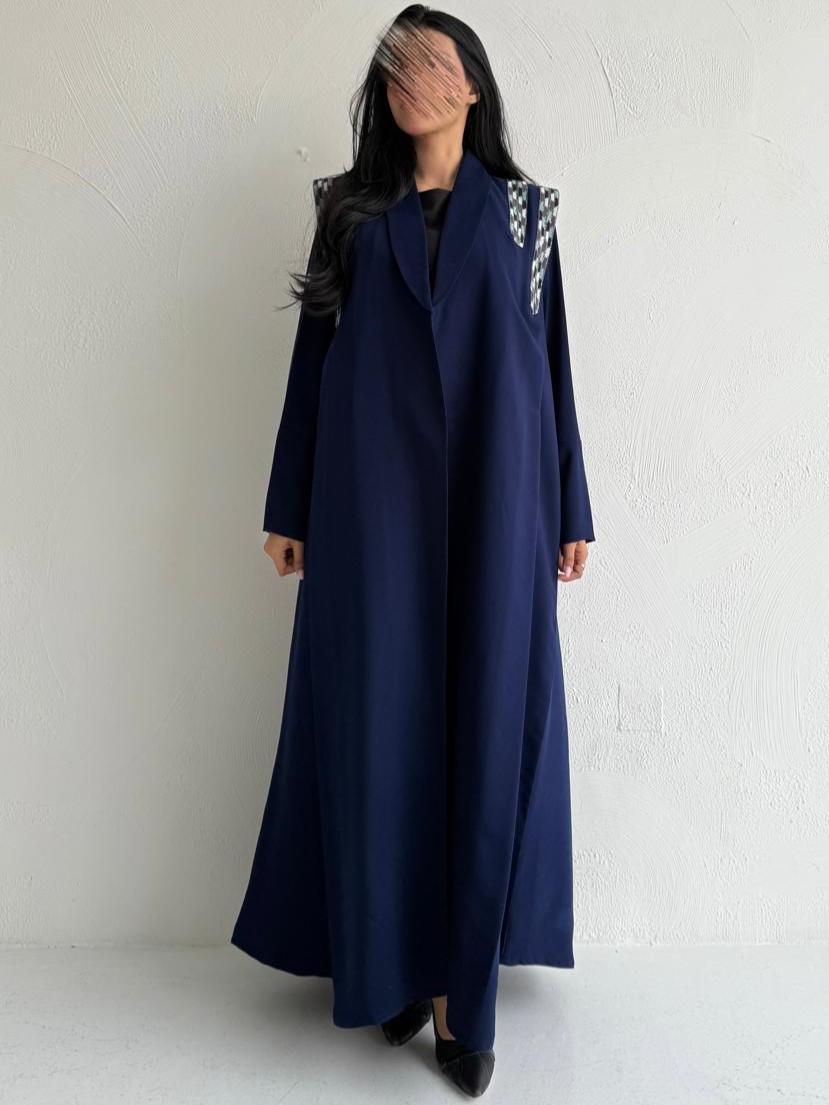 LIAN.ABAYA - Alternate View - Mnsaj