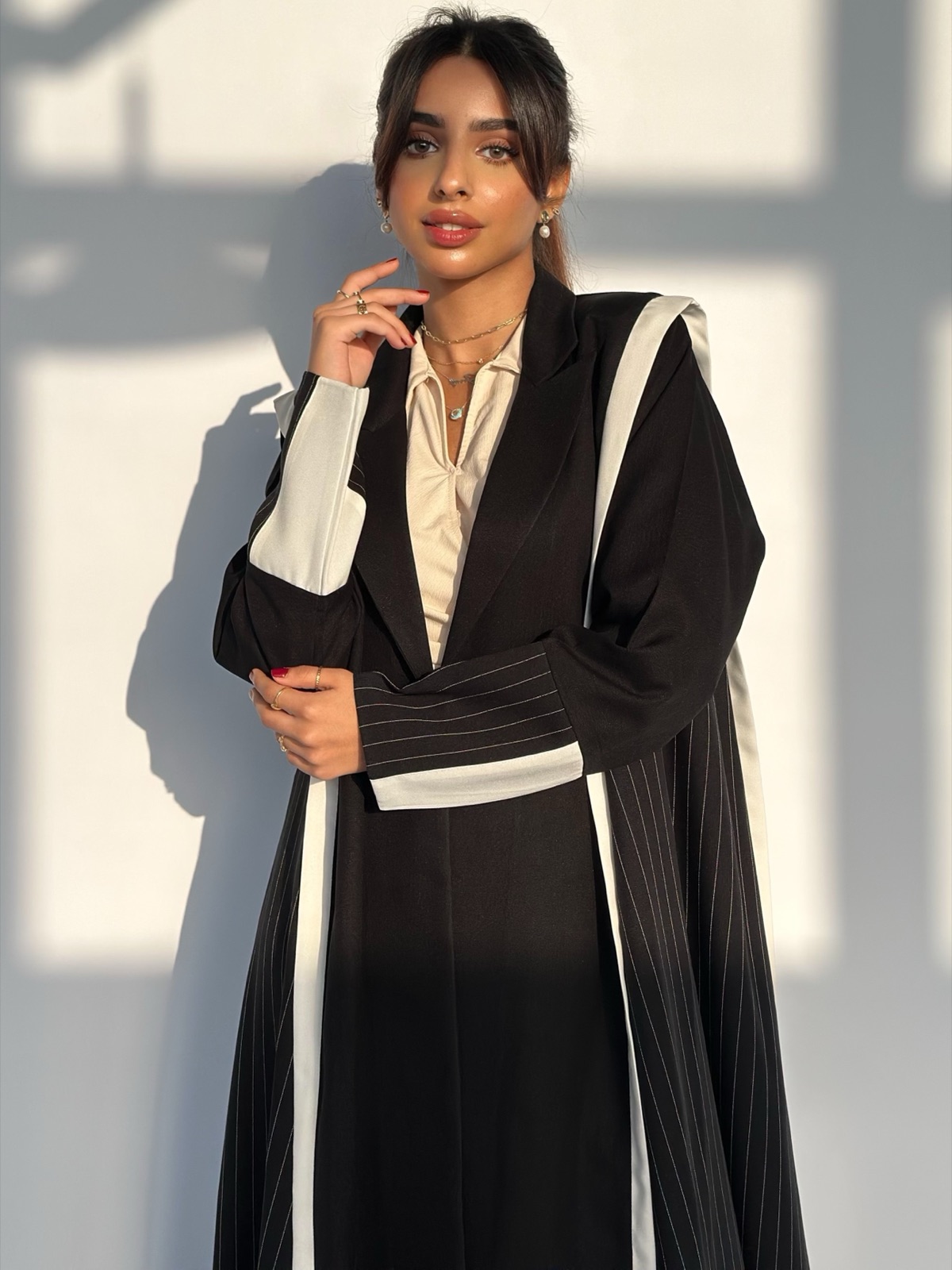 SHELLS.ABAYA - Image 3 - Mnsaj