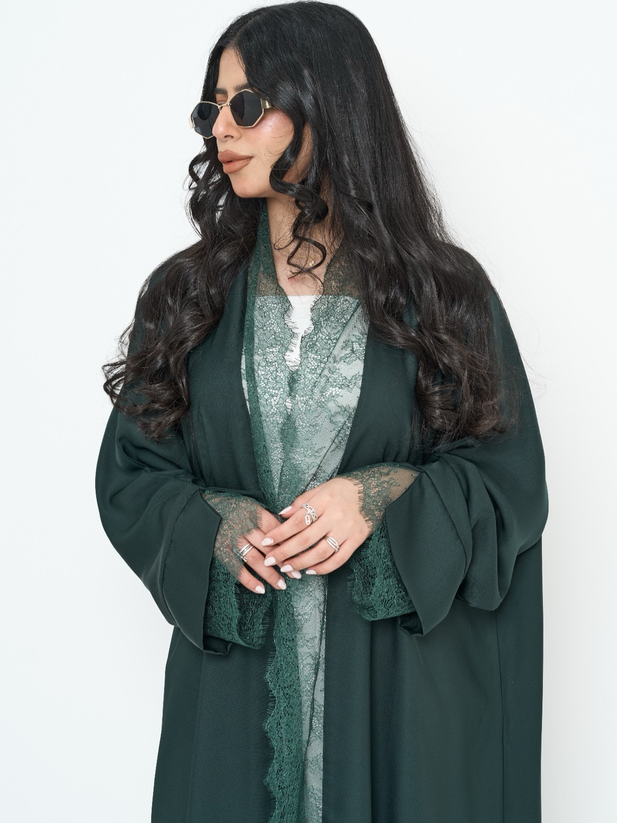 BYFCOUTURE - Image 3 - Mnsaj