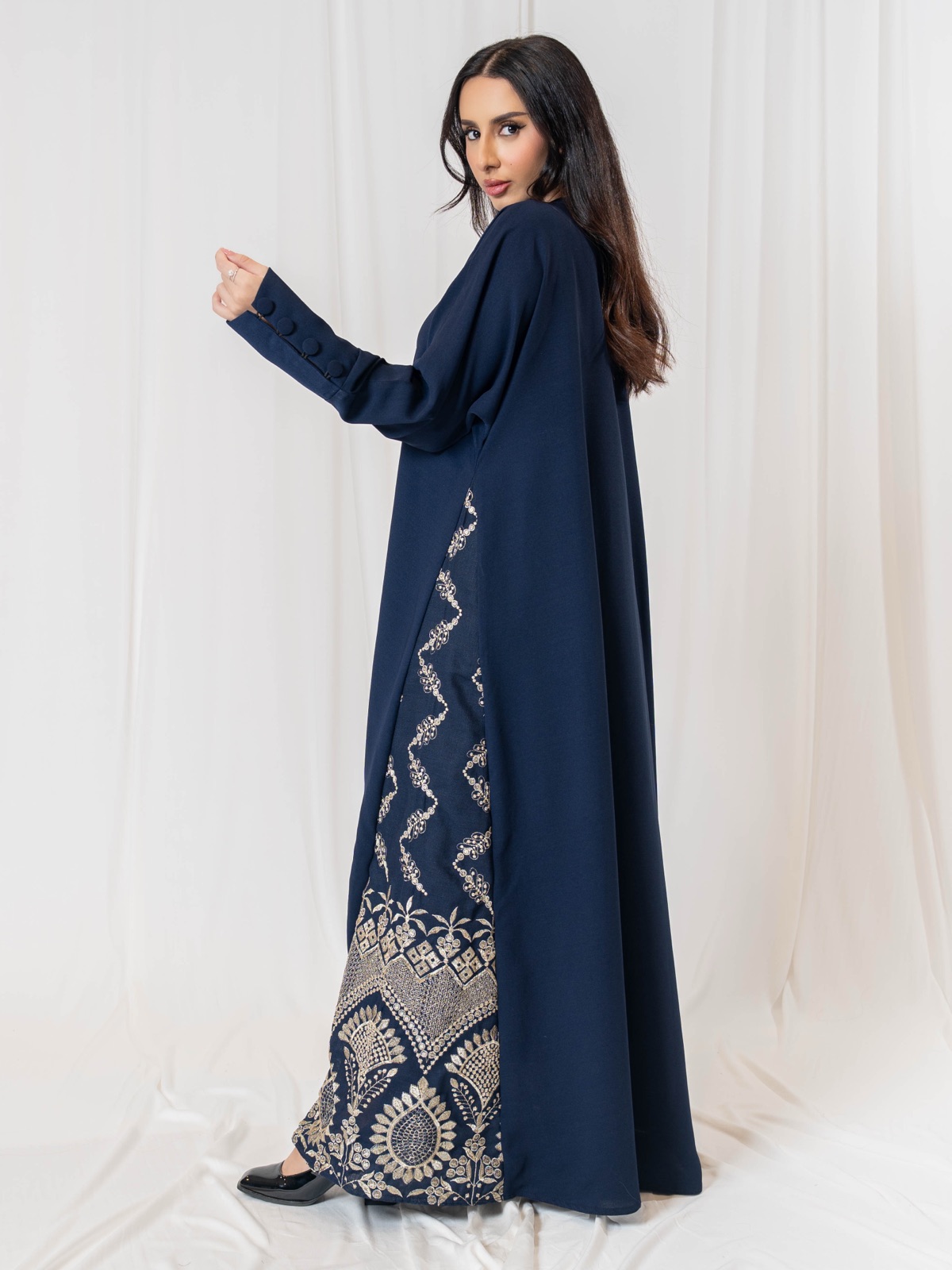 ORAS.ABAYA - Alternate View - Mnsaj
