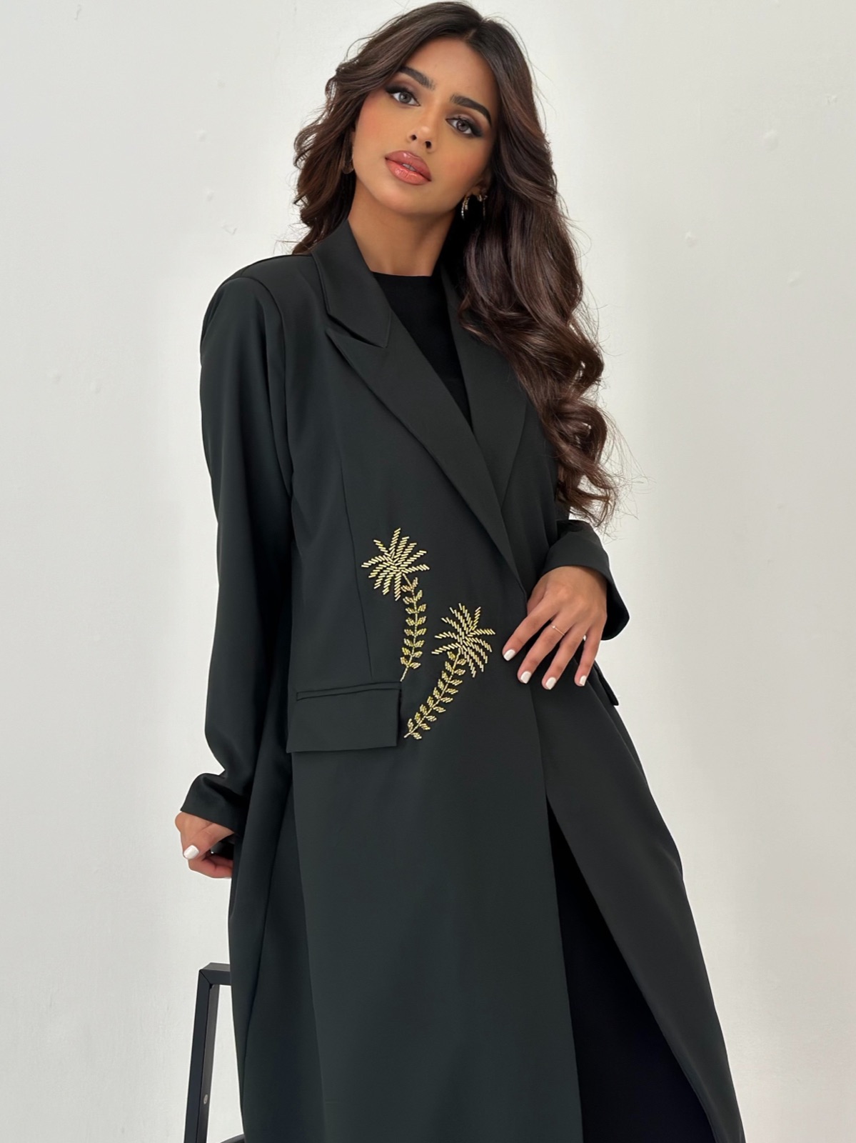 SHELLS.ABAYA - Alternate View - Mnsaj