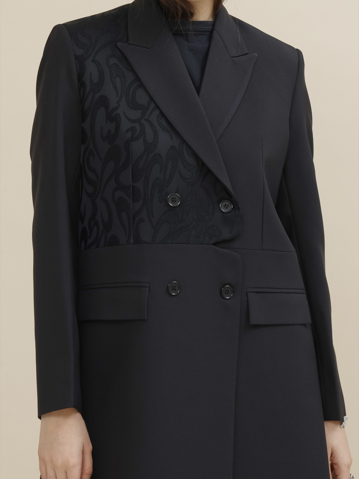 IRIS_ABAYABH - Image 3 - Mnsaj