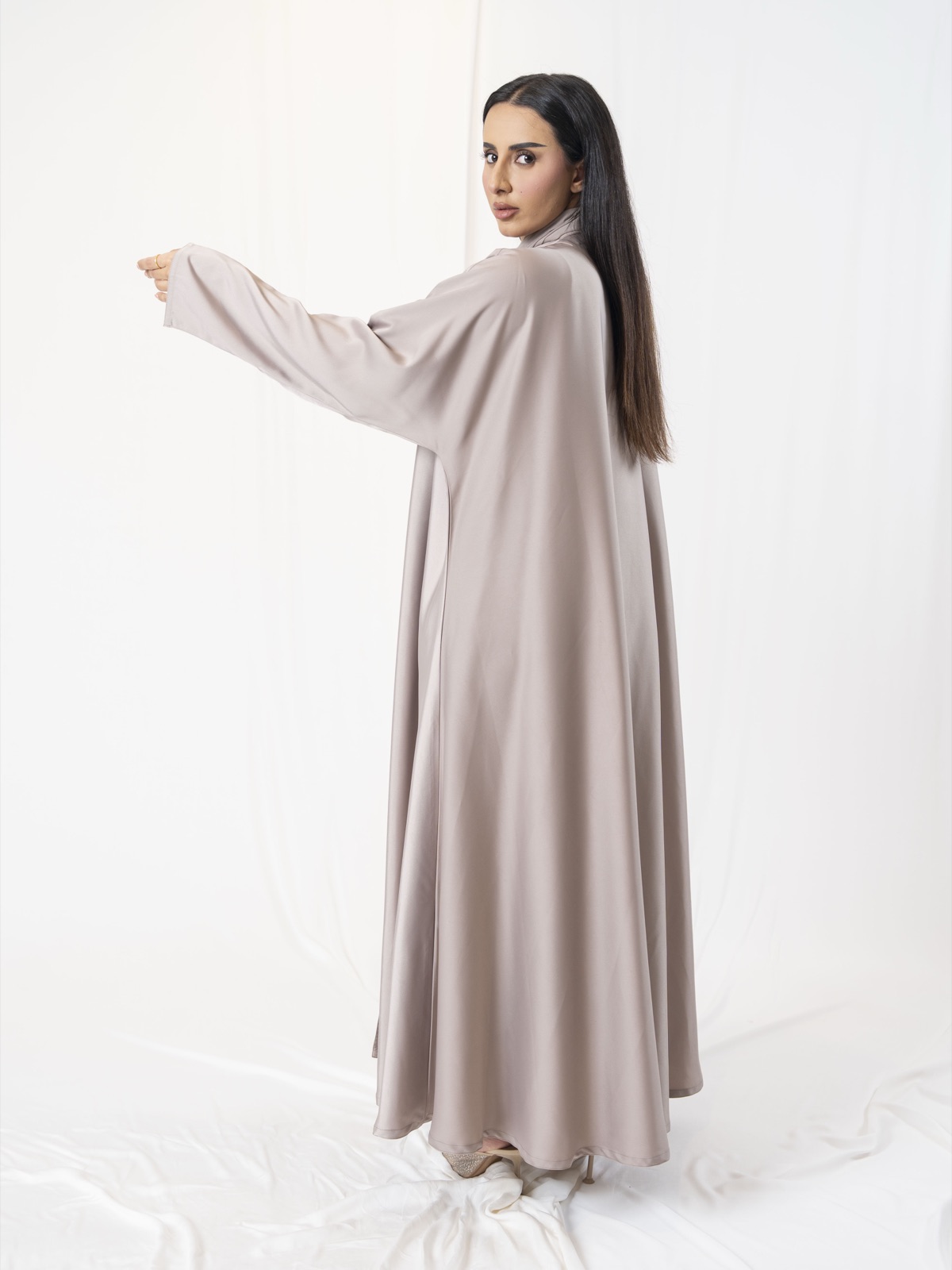 MISWAN.ABAYAS - Alternate View - Mnsaj