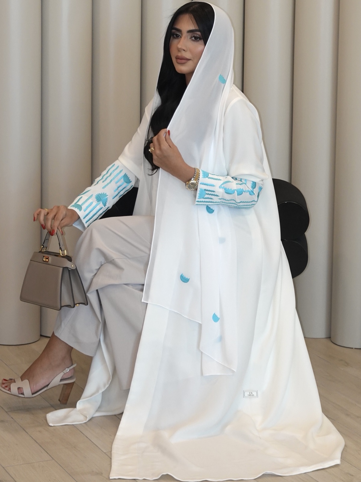 LN_THREADS - Image 5 - Mnsaj