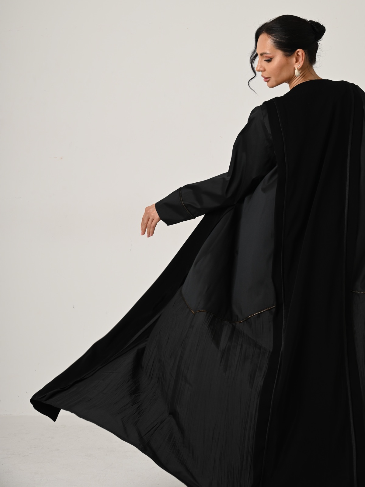 JULY_BOUTIQUE - Image 4 - Mnsaj