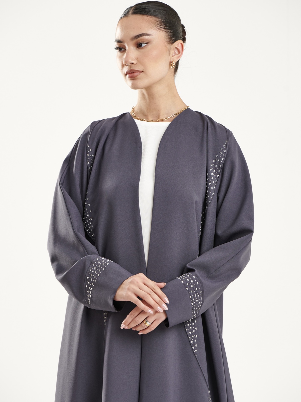 TAILORED.BYREEM - Alternate View - Mnsaj