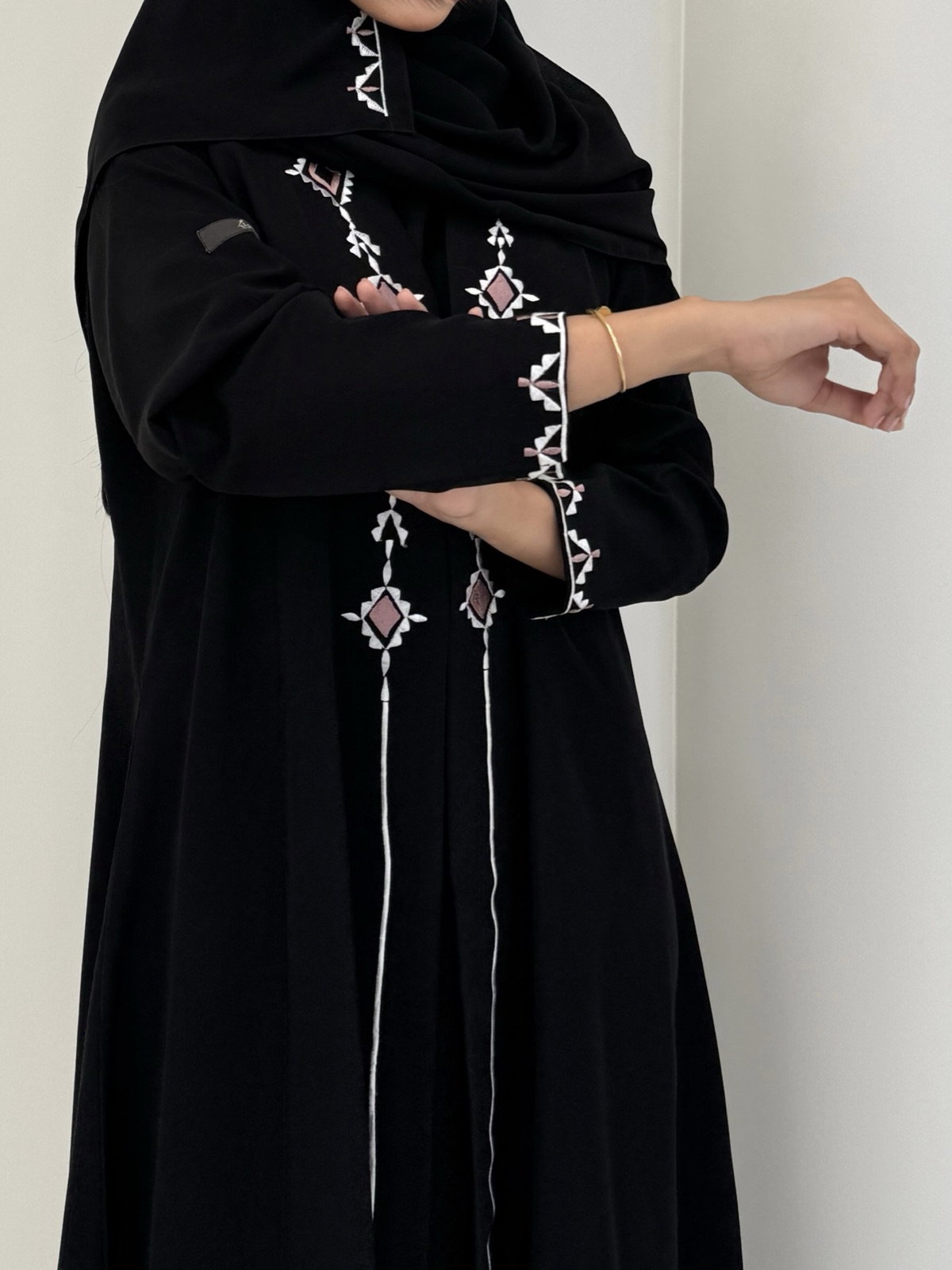 LIAN.ABAYA - Mnsaj