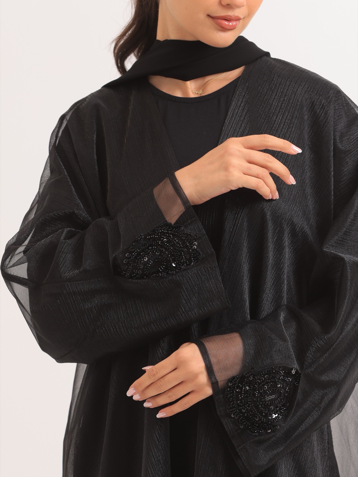 LEVE_COUTURE - Alternate View - Mnsaj