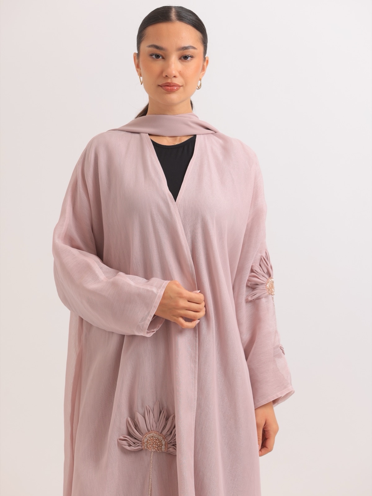 LEVE_COUTURE - Image 4 - Mnsaj