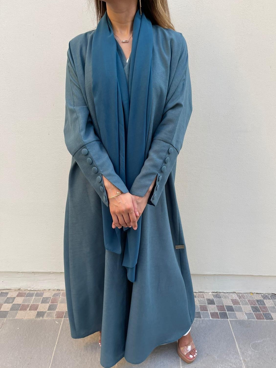 MANTLE.BH - Alternate View - Mnsaj