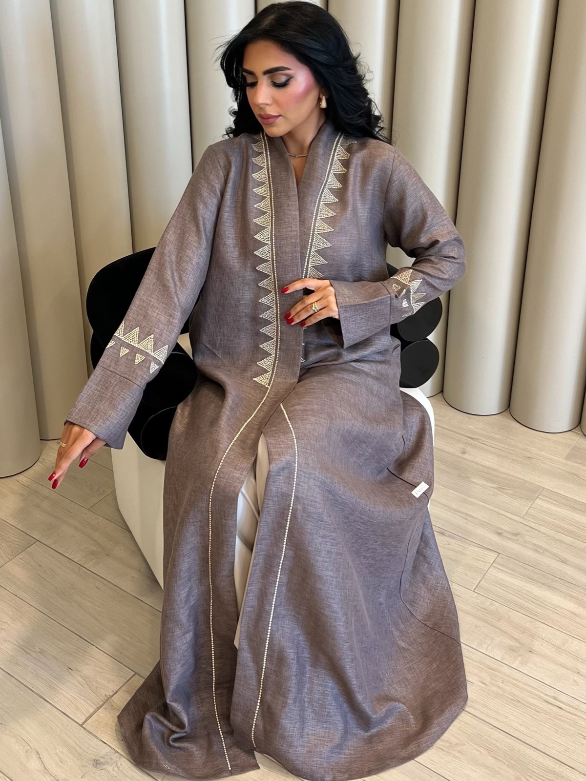 LN_THREADS - Image 3 - Mnsaj