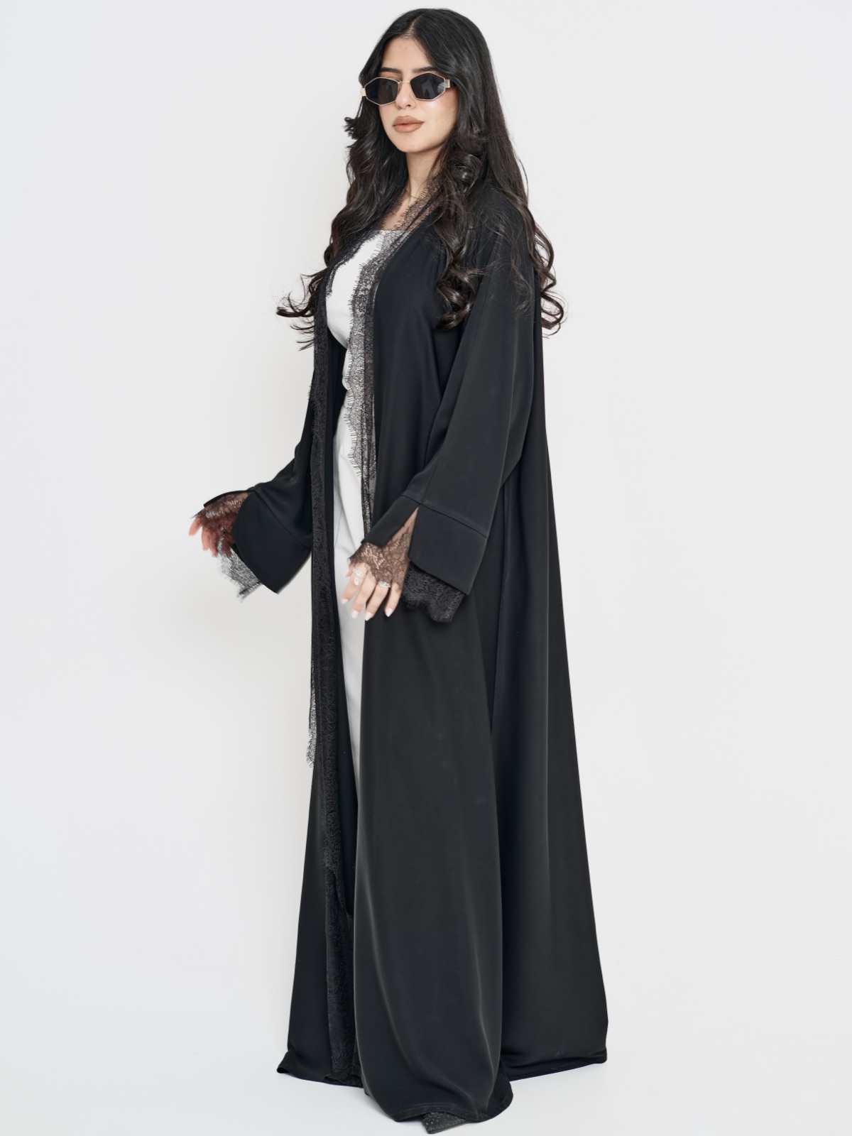 BYFCOUTURE - Image 3 - Mnsaj