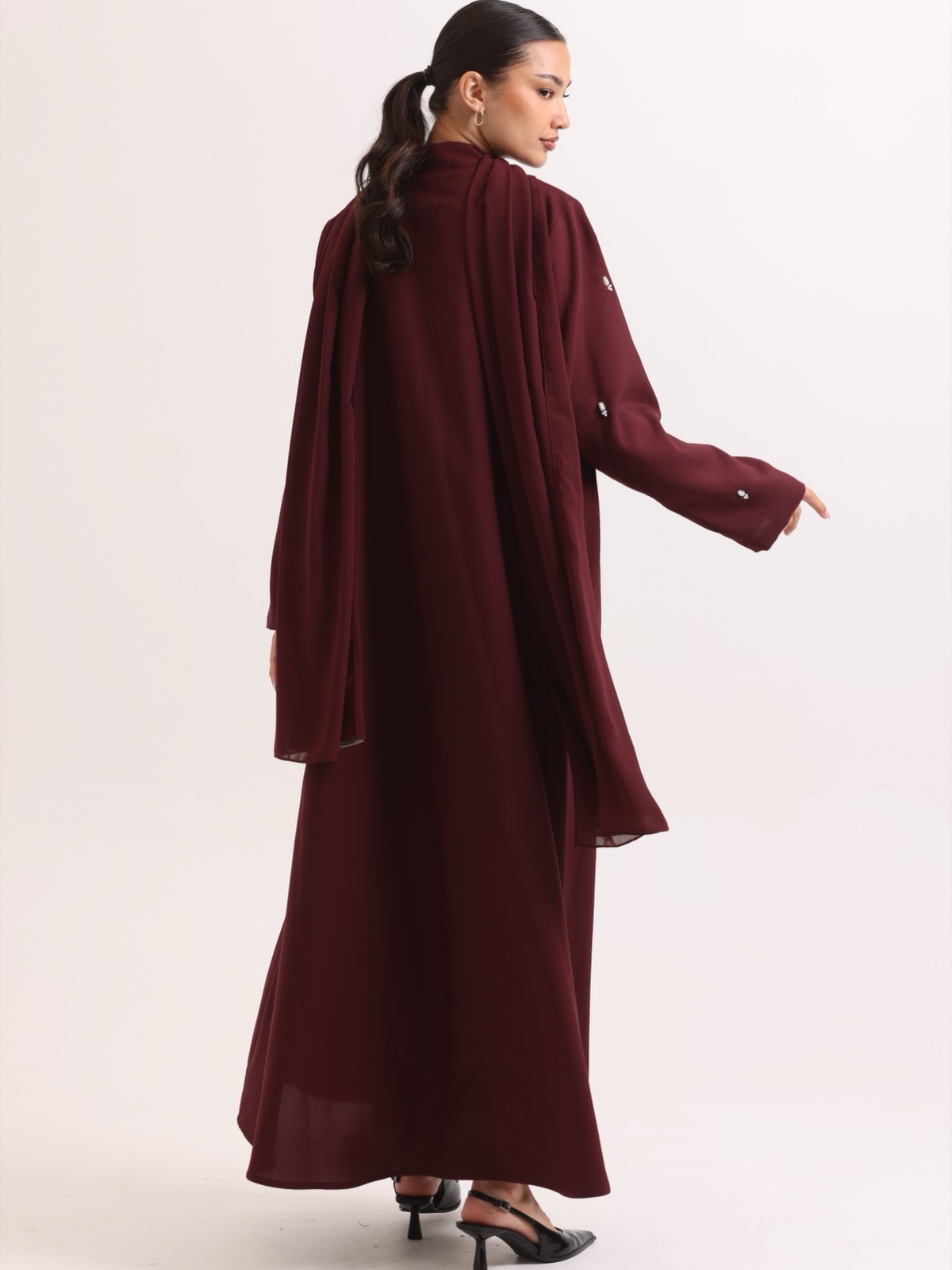 LEVE_COUTURE - Image 4 - Mnsaj