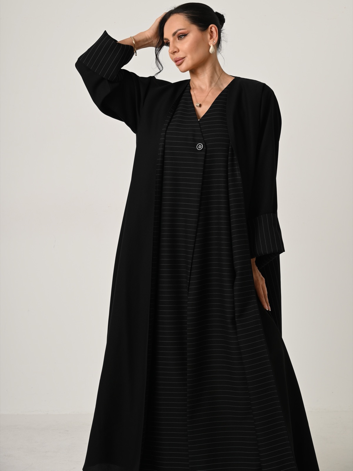 JULY_BOUTIQUE - Alternate View - Mnsaj