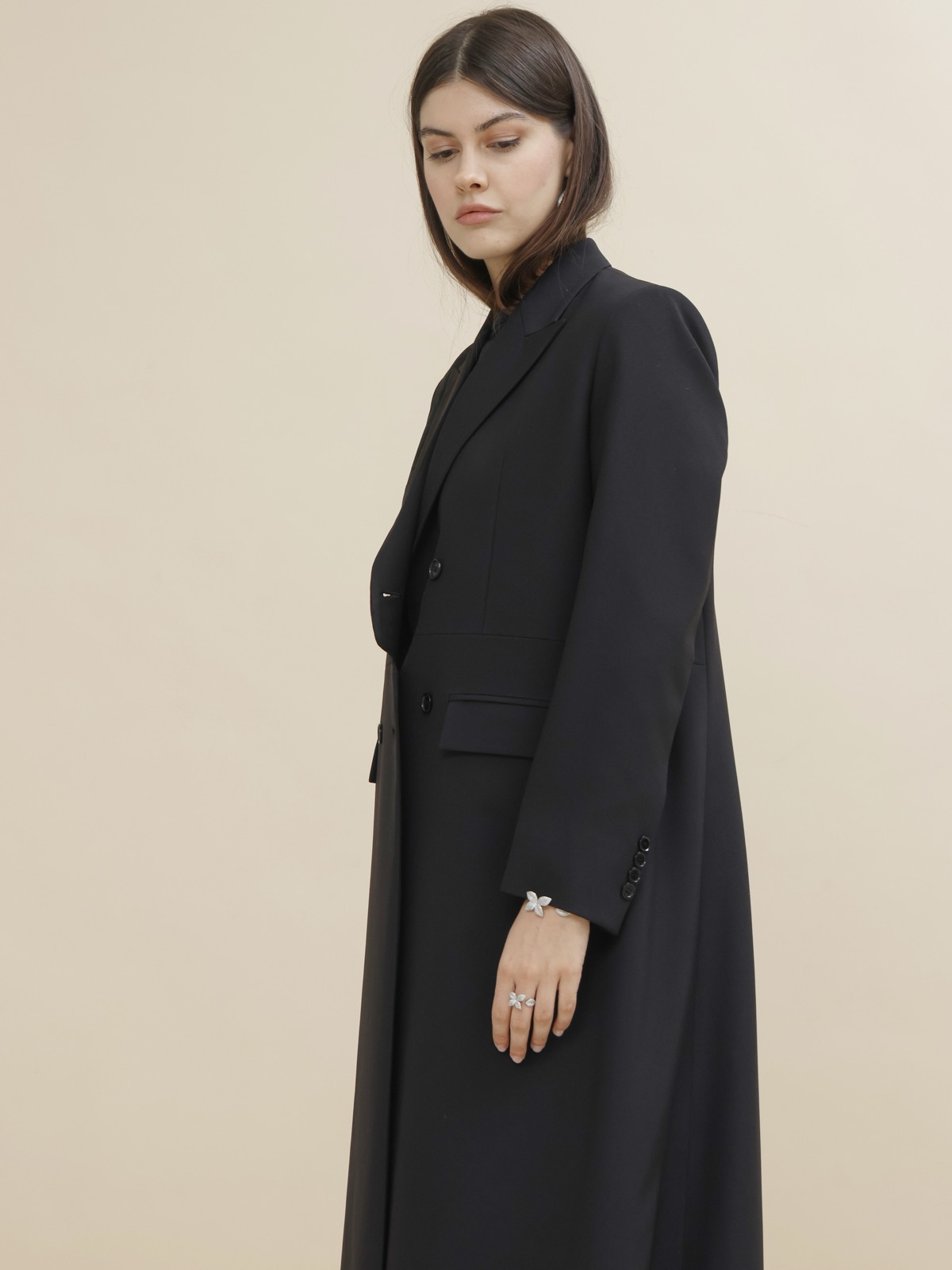 IRIS_ABAYABH - Image 4 - Mnsaj