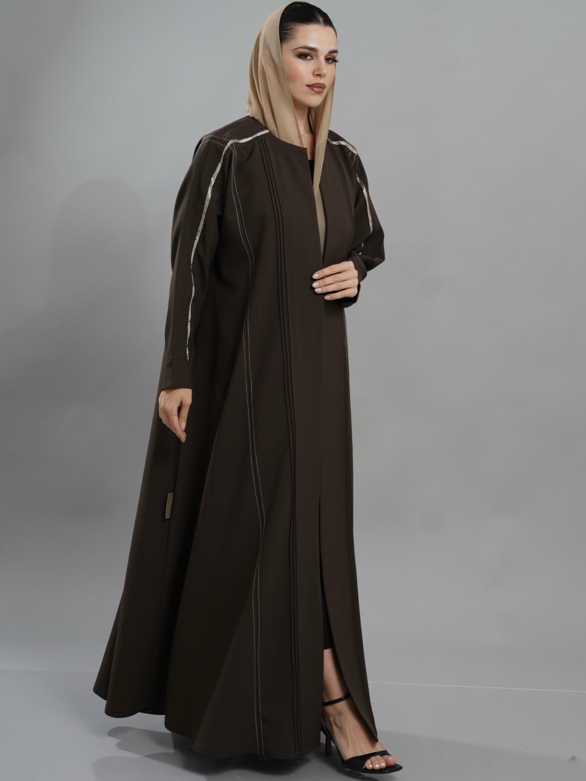 THE.UNIQUE.TOUCH_BH - Alternate View - Mnsaj