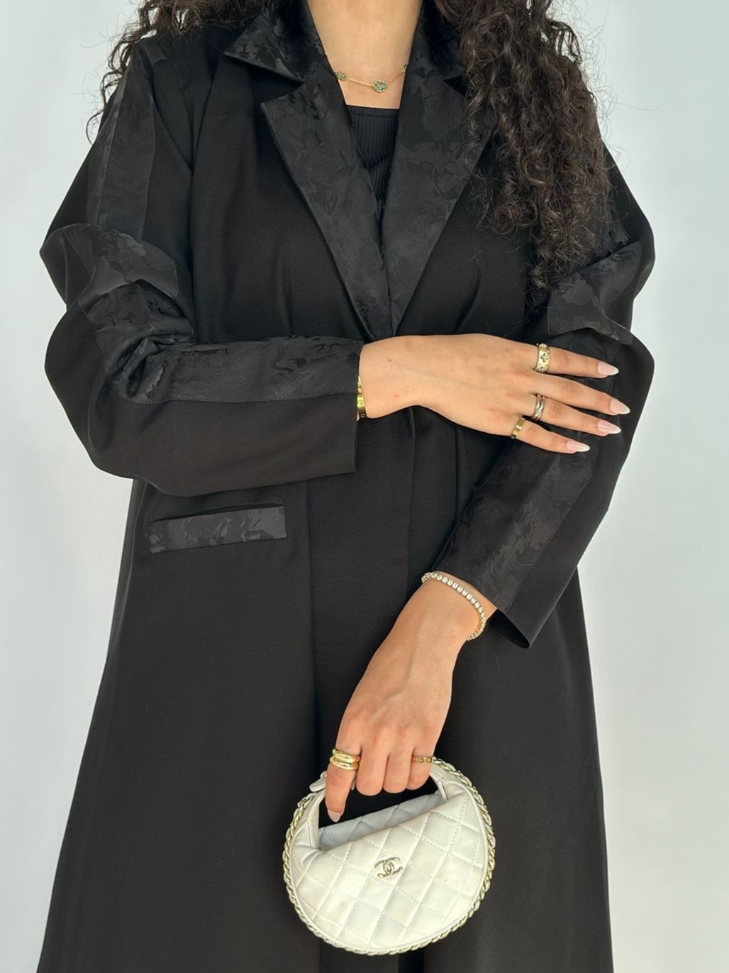 IRIS_ABAYAS - Image 3 - Mnsaj