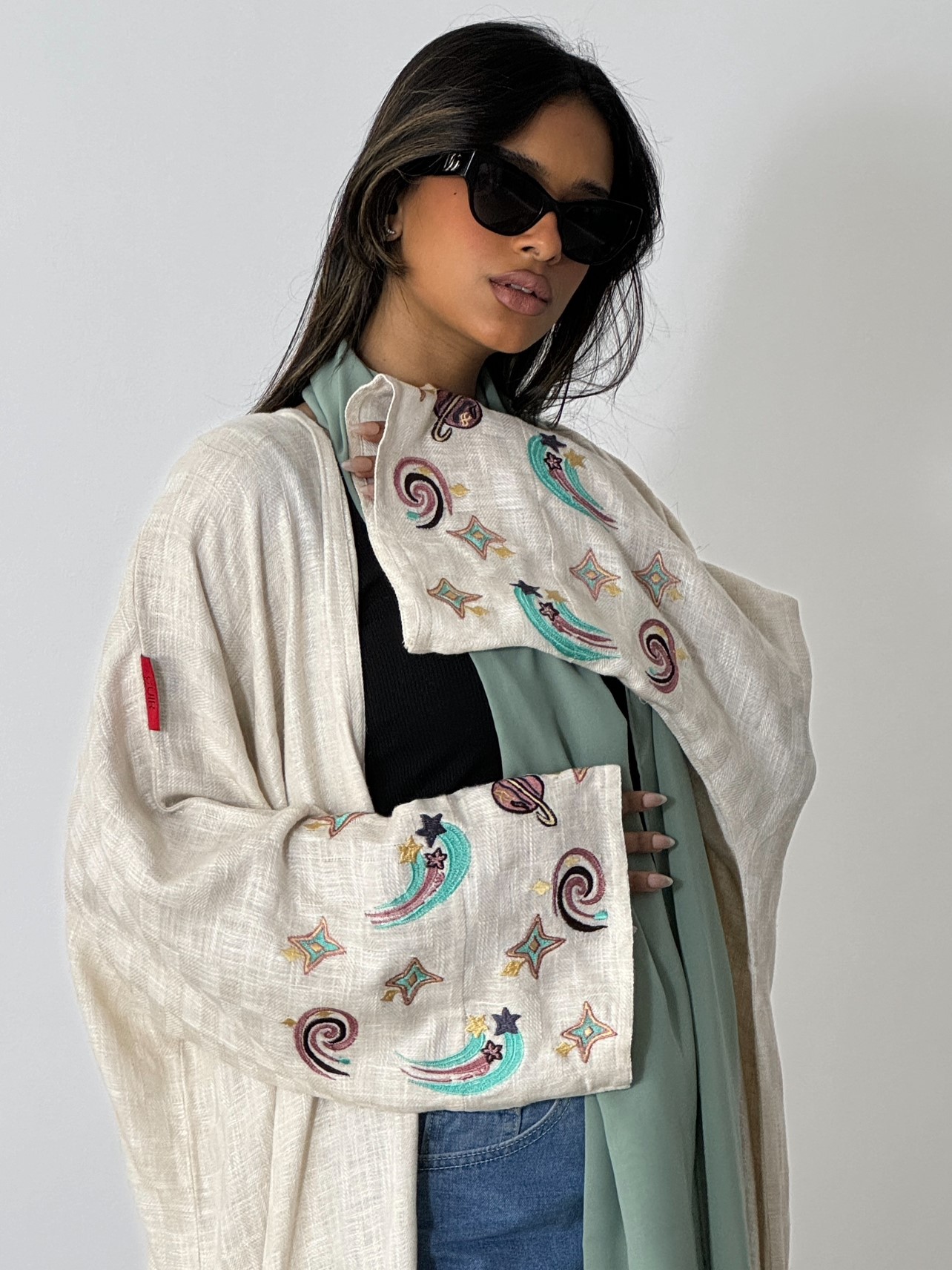 CUIR.LINES - Alternate View - Mnsaj