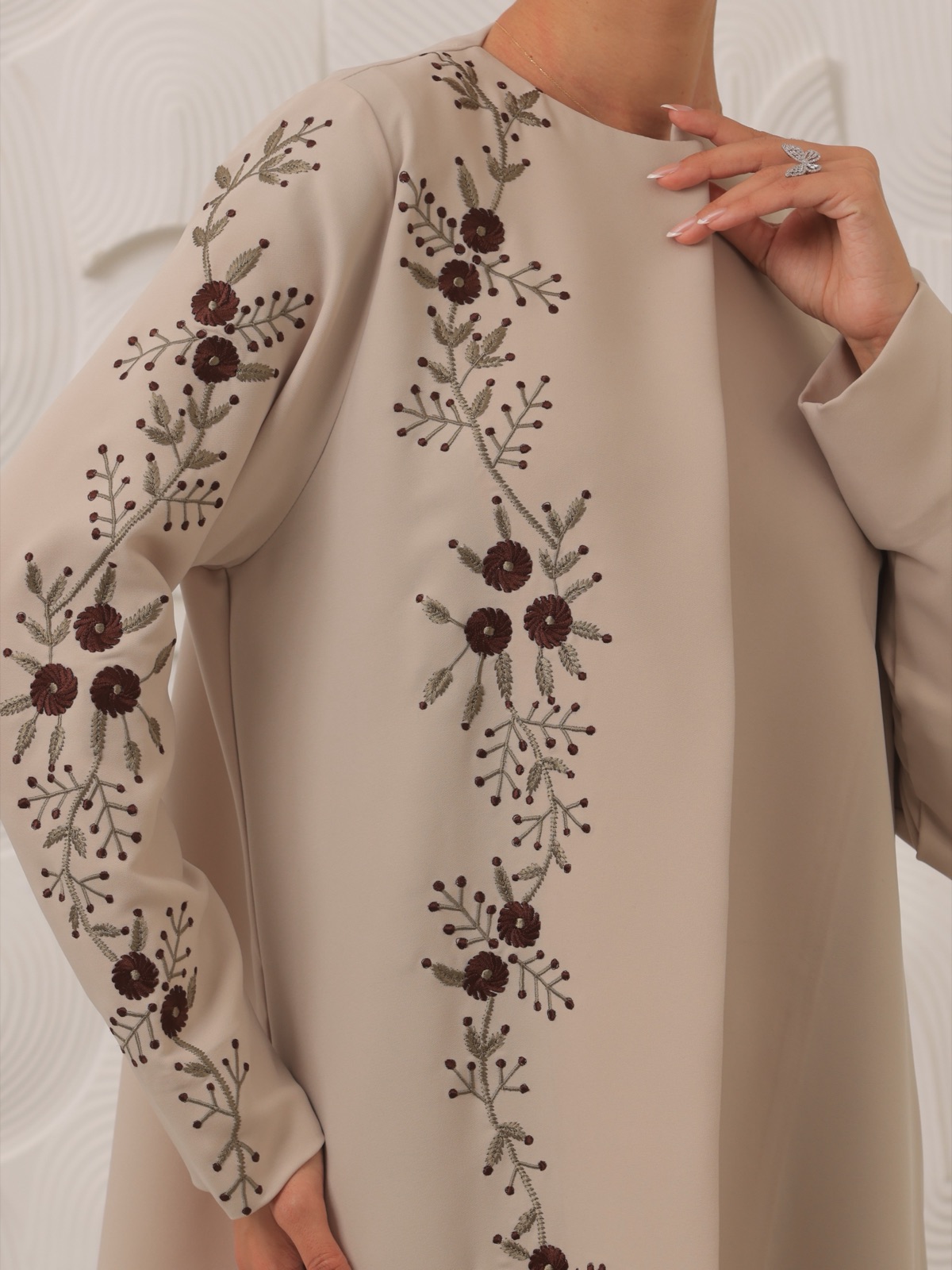 LN_THREADS - Image 5 - Mnsaj