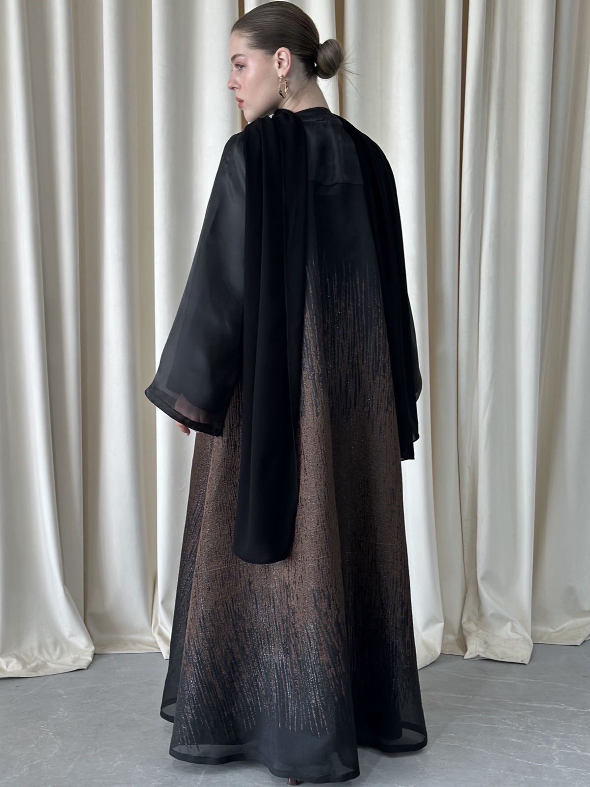 THE.UNIQUE.TOUCH_BH - Mnsaj