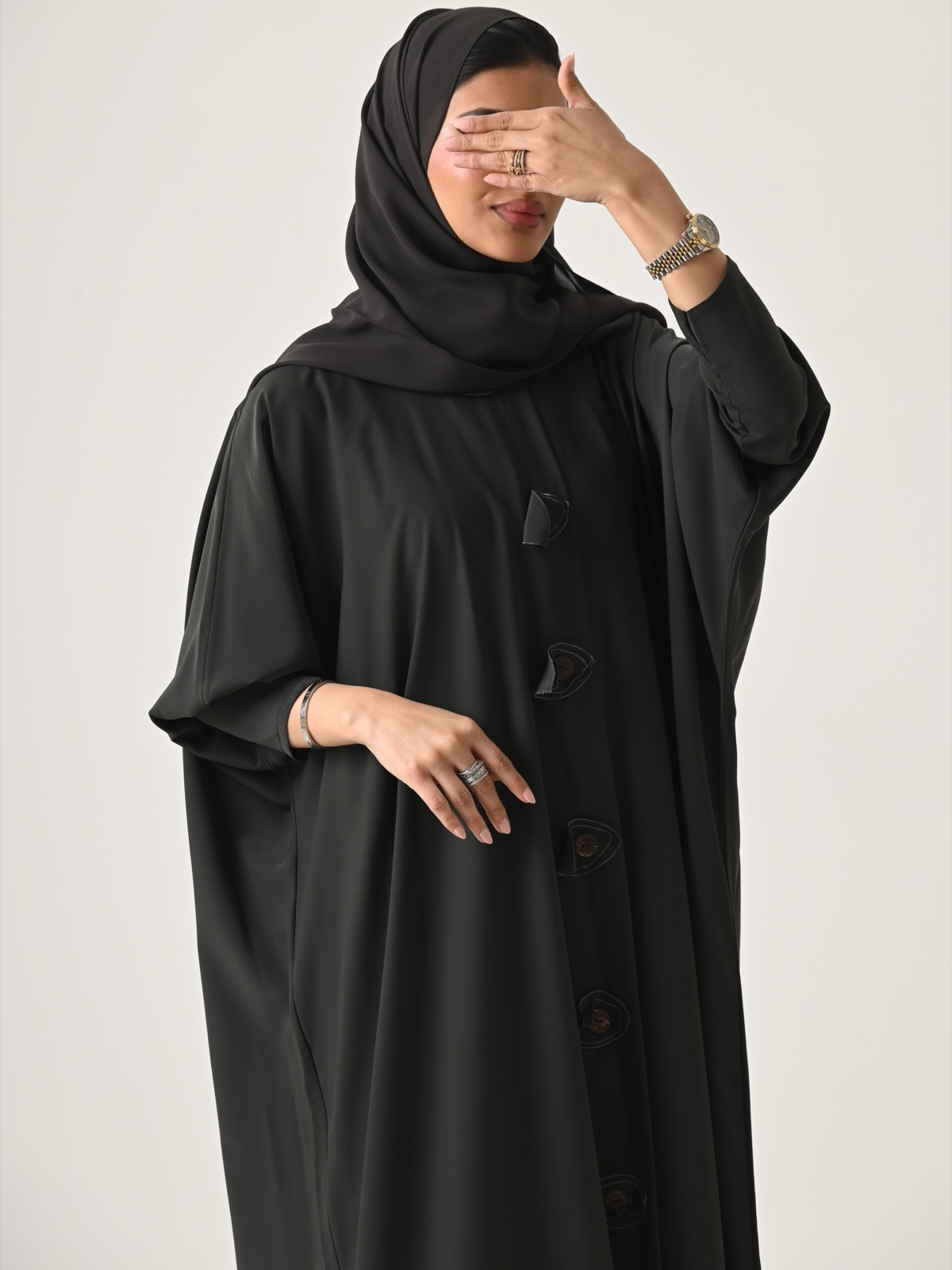 WATAD_ABAYA - Alternate View - Mnsaj