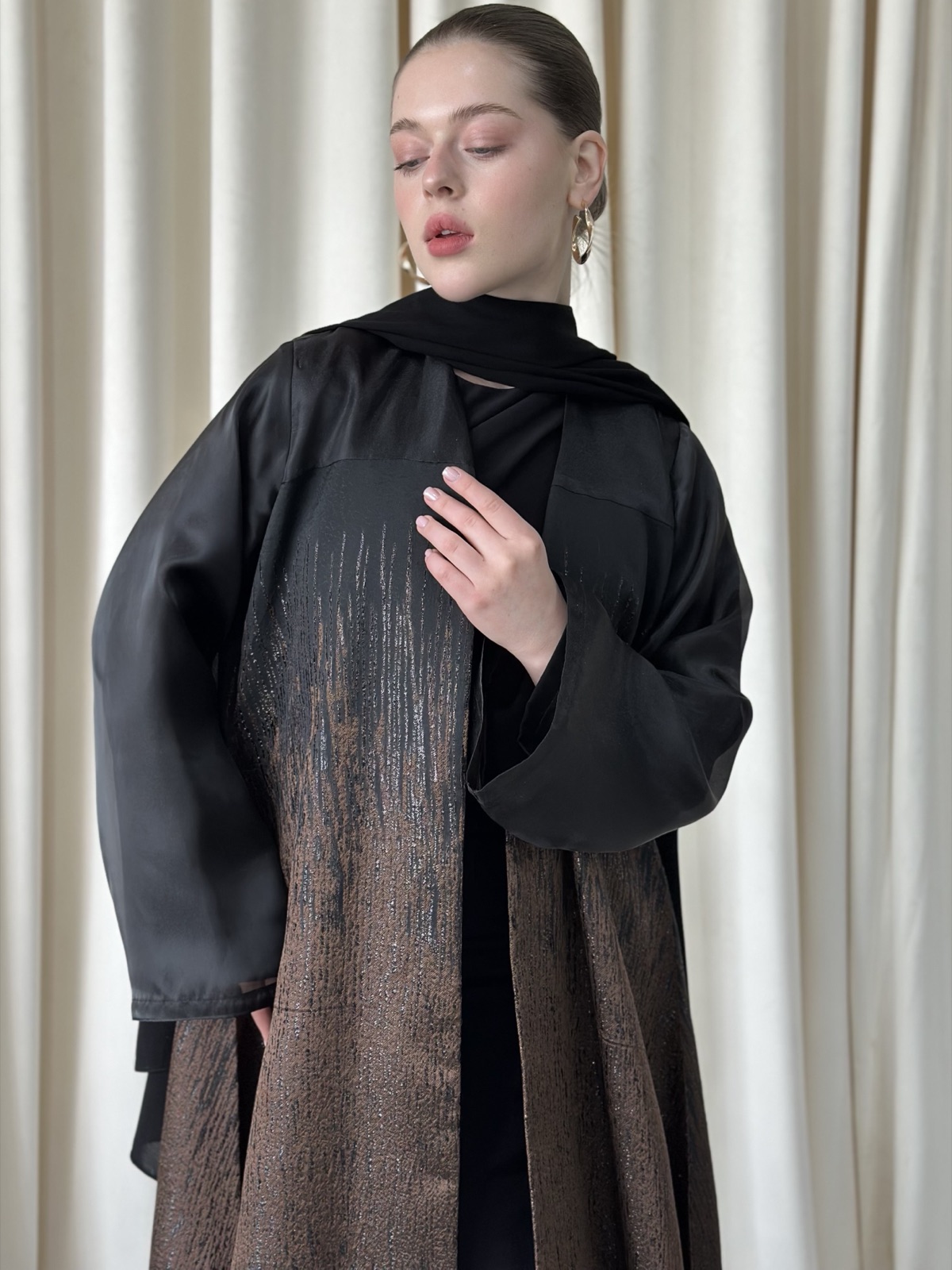 THE.UNIQUE.TOUCH_BH - Alternate View - Mnsaj