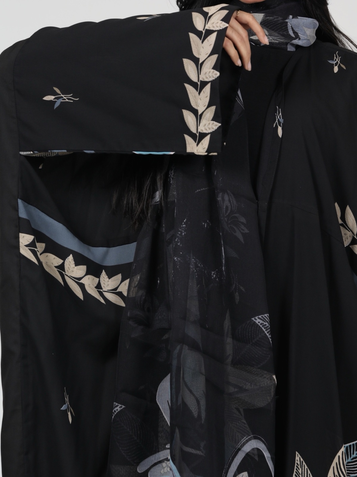 LABAYA.A - Image 4 - Mnsaj