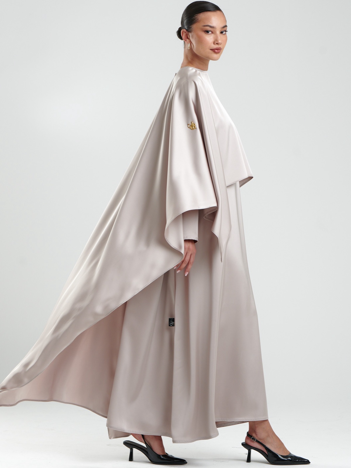 JULY_BOUTIQUE - Image 3 - Mnsaj