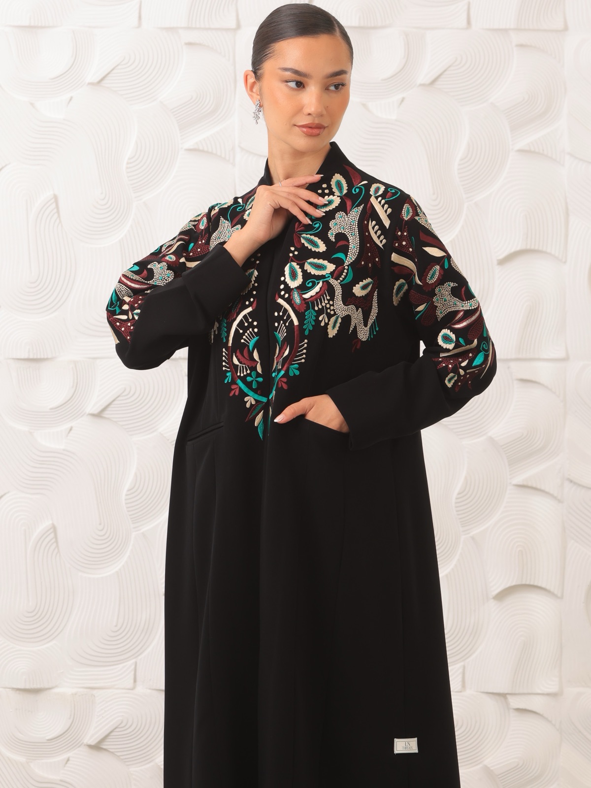 LN_THREADS - Image 3 - Mnsaj