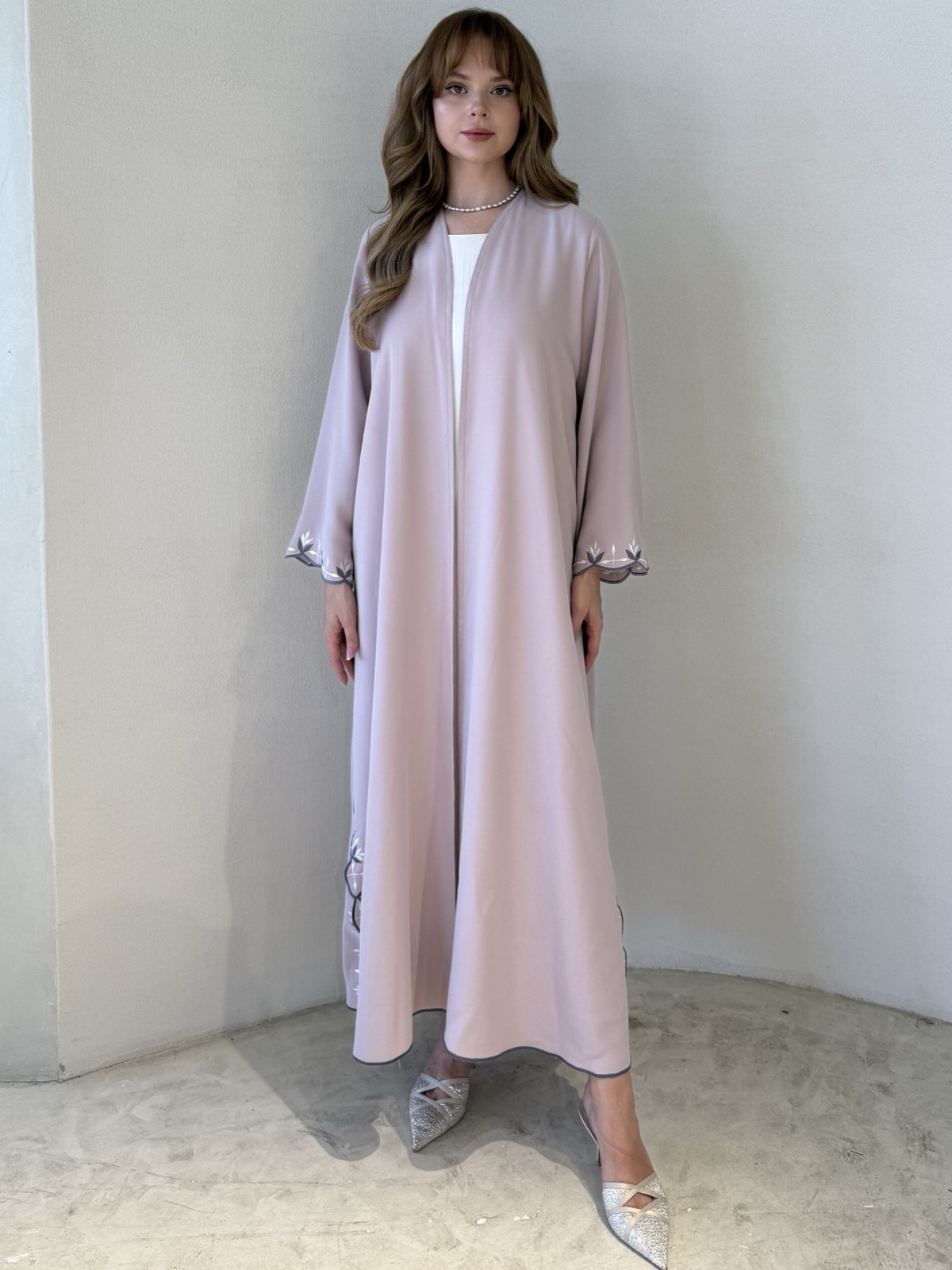 MANTLE.BH - Alternate View - Mnsaj