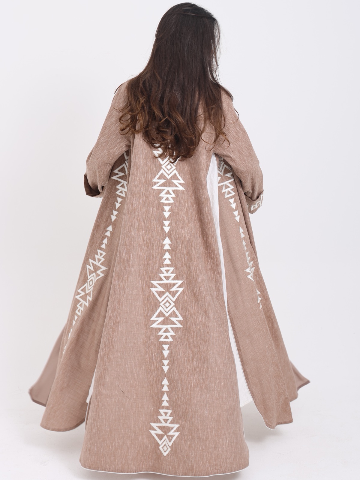 LA_MORENA_BH - Alternate View - Mnsaj