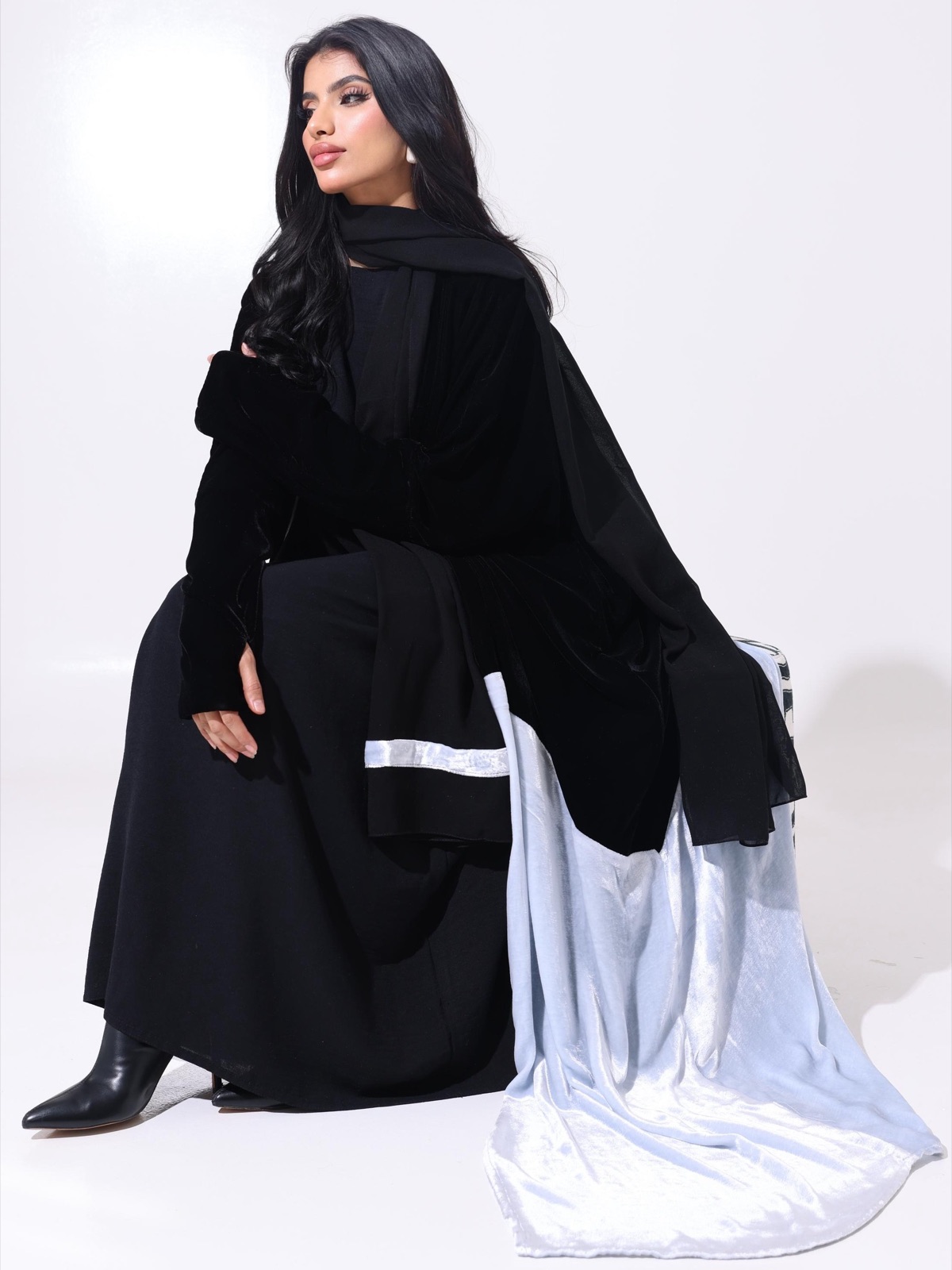 LABAYA.A - Alternate View - Mnsaj