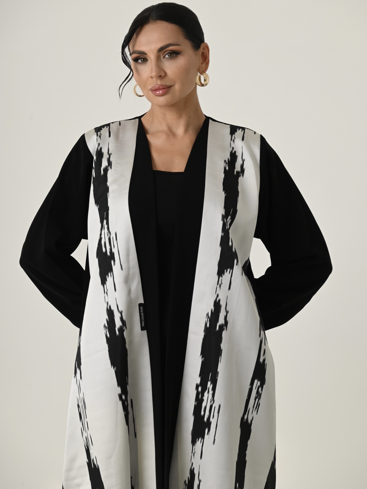 1994.COLLECTION - Alternate View - Mnsaj