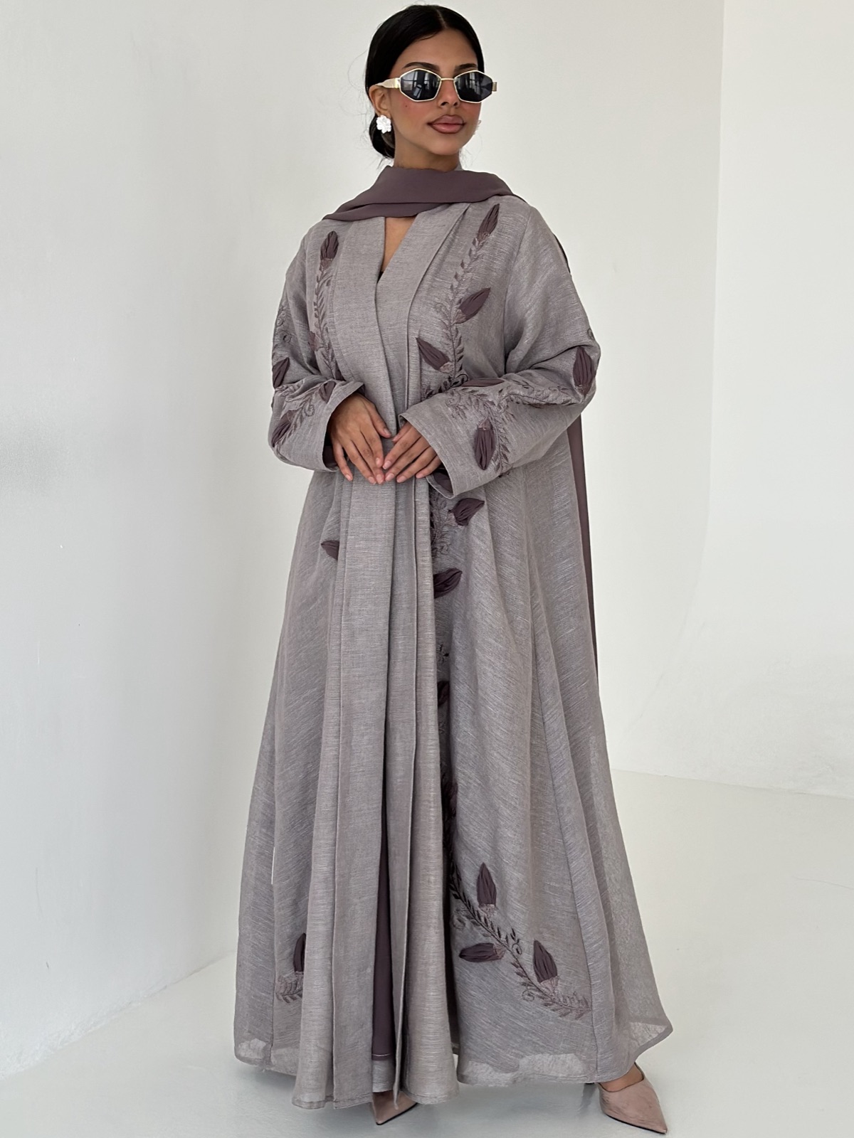 _MERALINE - Alternate View - Mnsaj