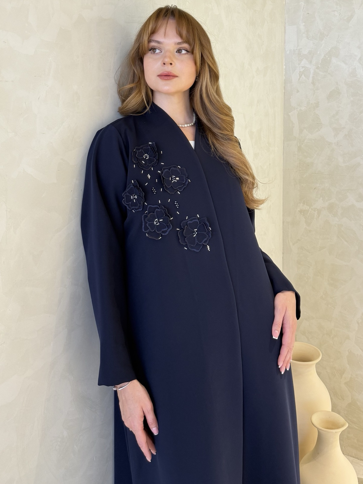 MANTLE.BH - Alternate View - Mnsaj