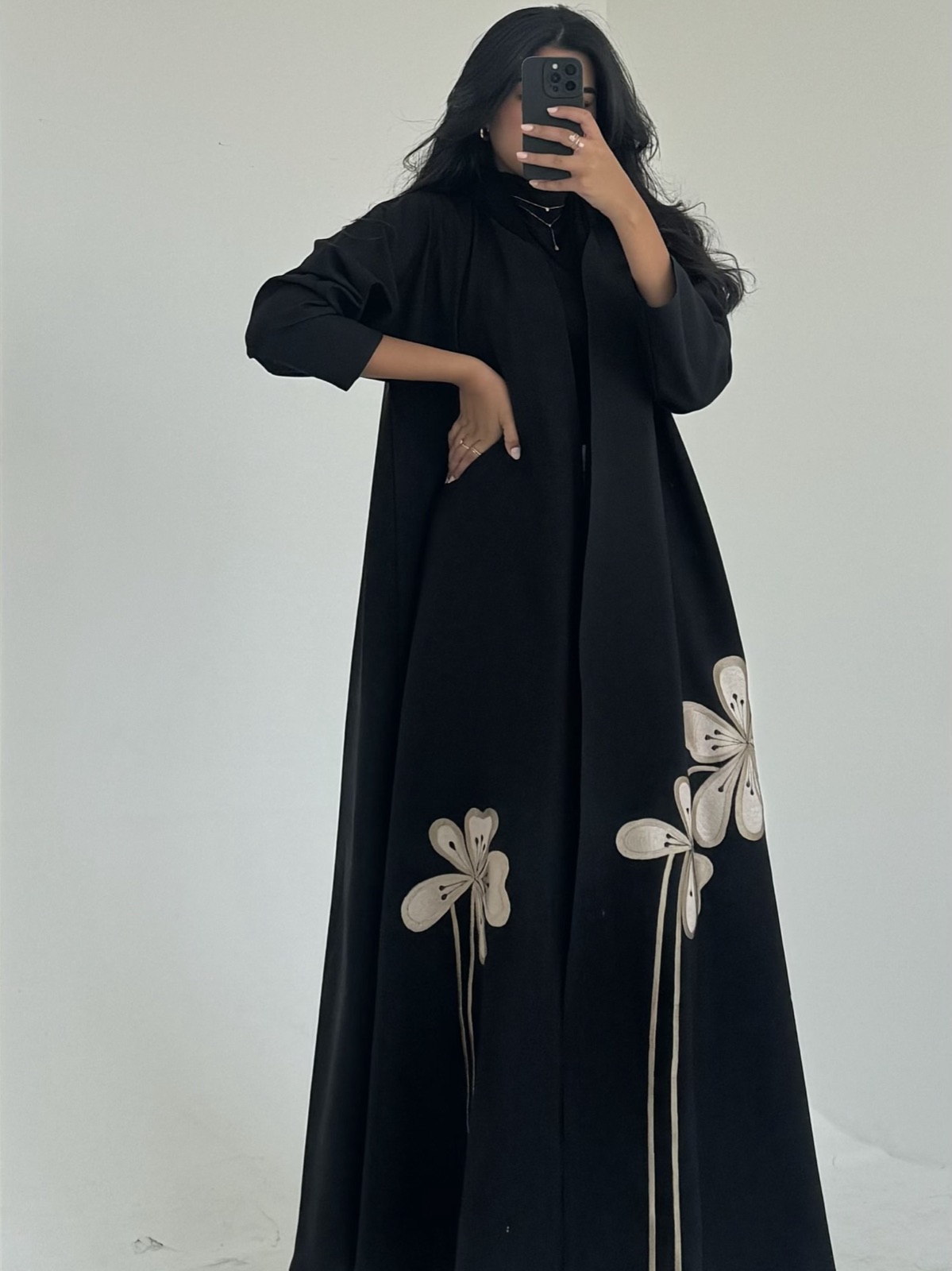 AT.BYAMINAALTAMIMI - Mnsaj