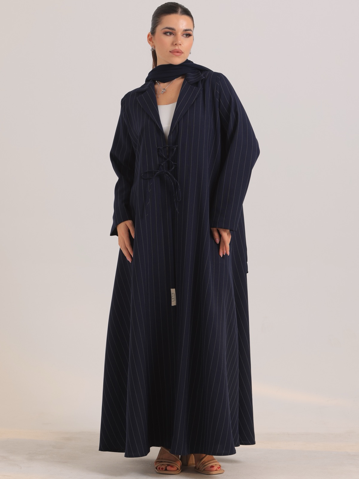 LEVE_COUTURE - Mnsaj