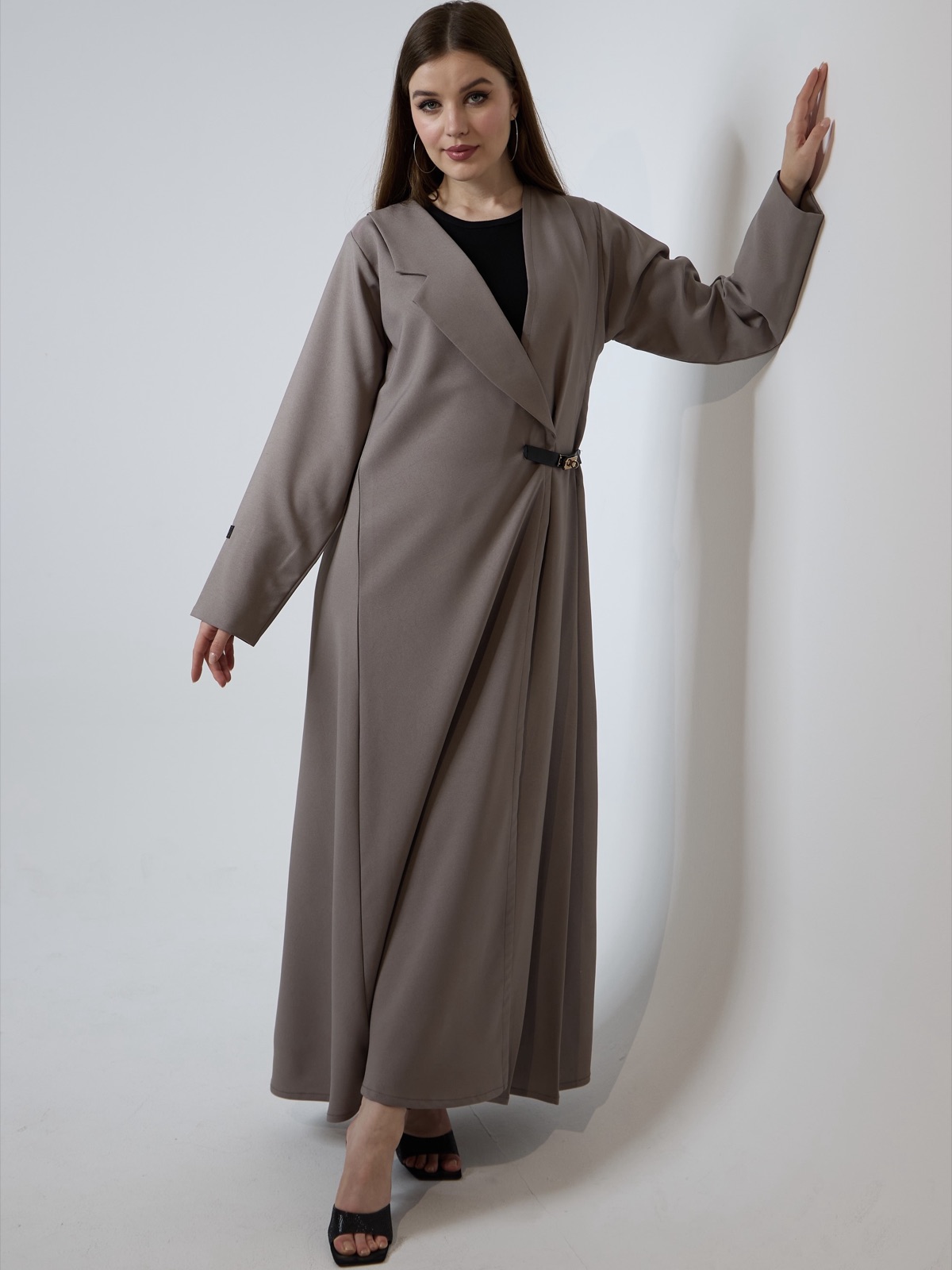 IRIS_ABAYABH - Image 3 - Mnsaj