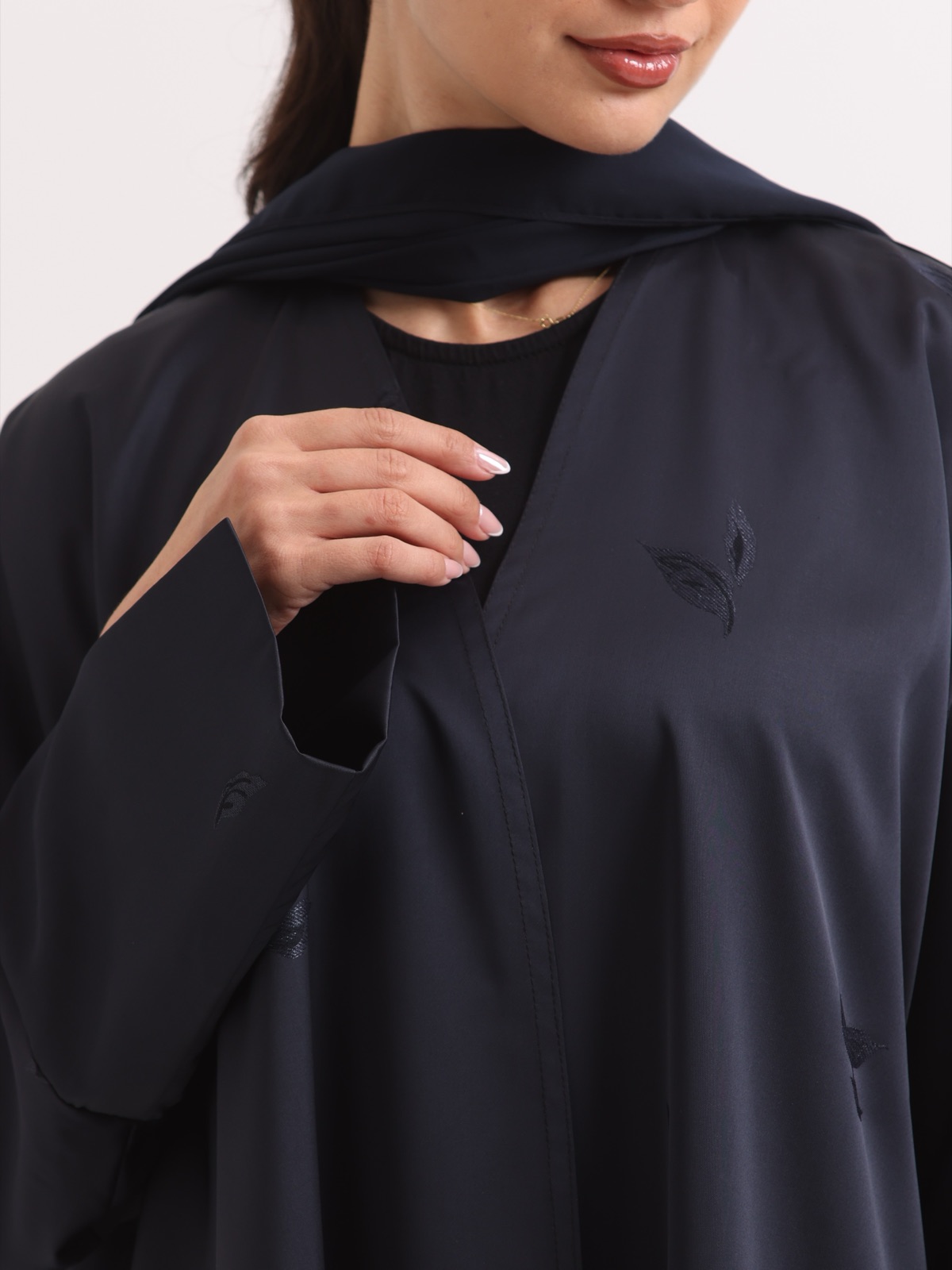 LEVE_COUTURE - Mnsaj