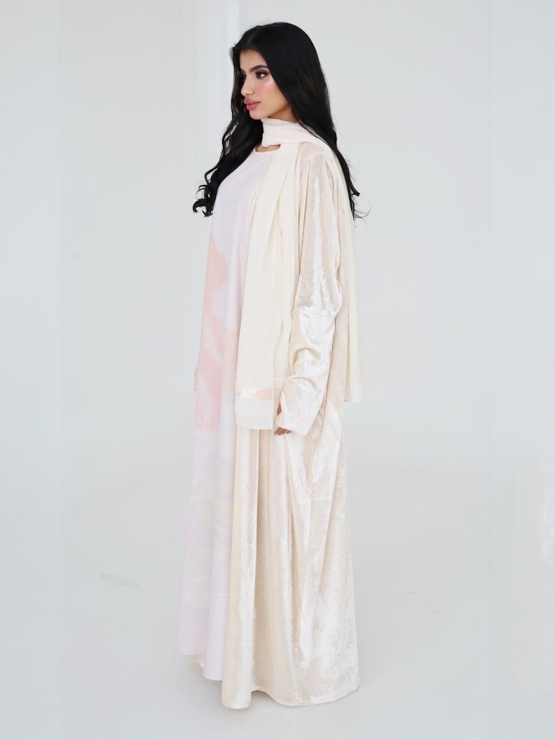 LABAYA.A - Alternate View - Mnsaj