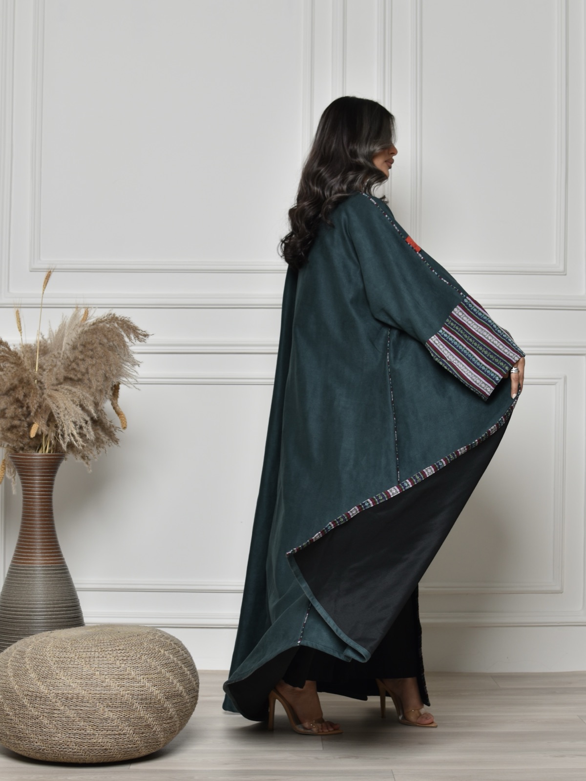 CUIR.LINES - Alternate View - Mnsaj