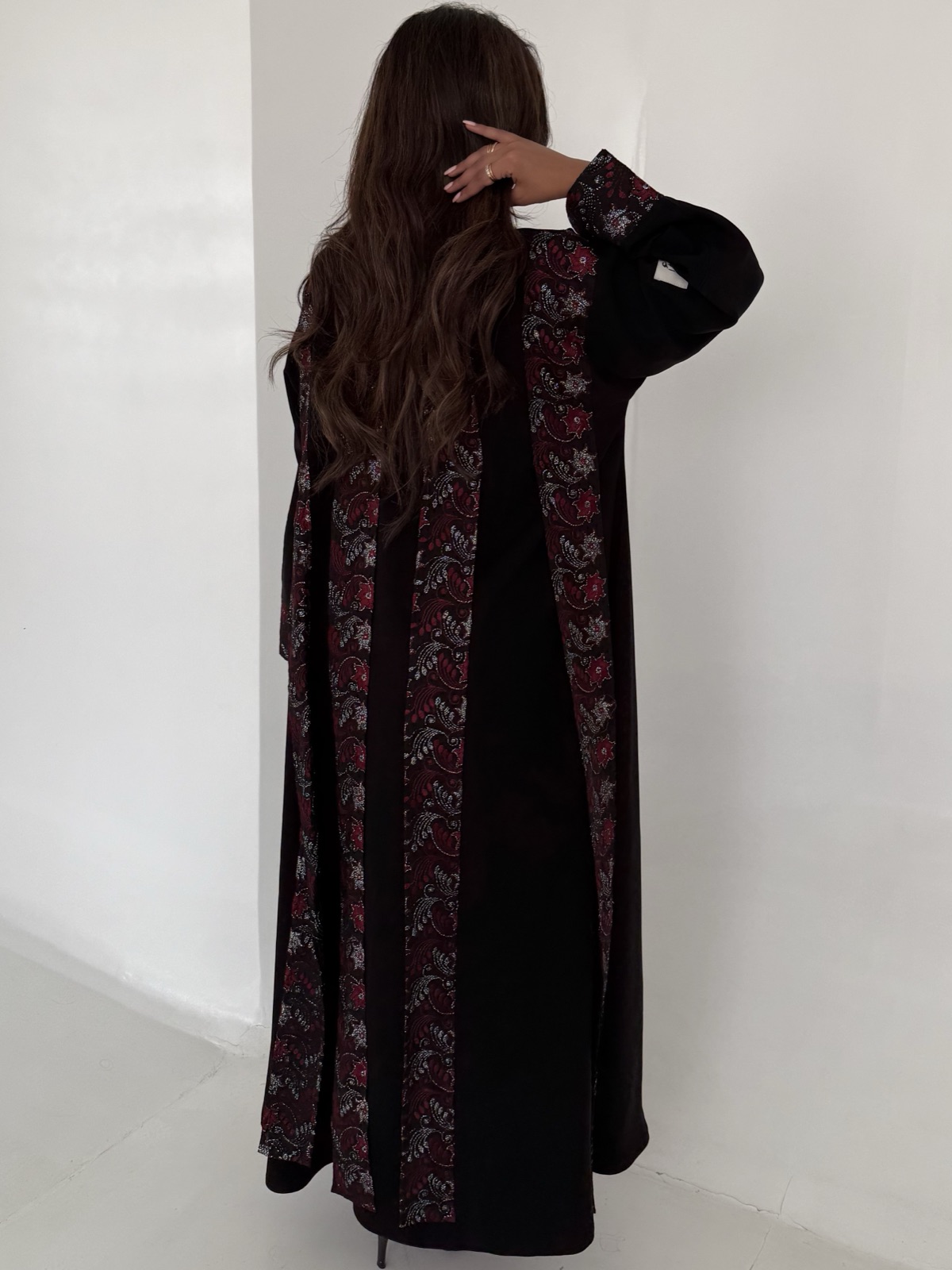 ALDA_ABAYA - Image 3 - Mnsaj
